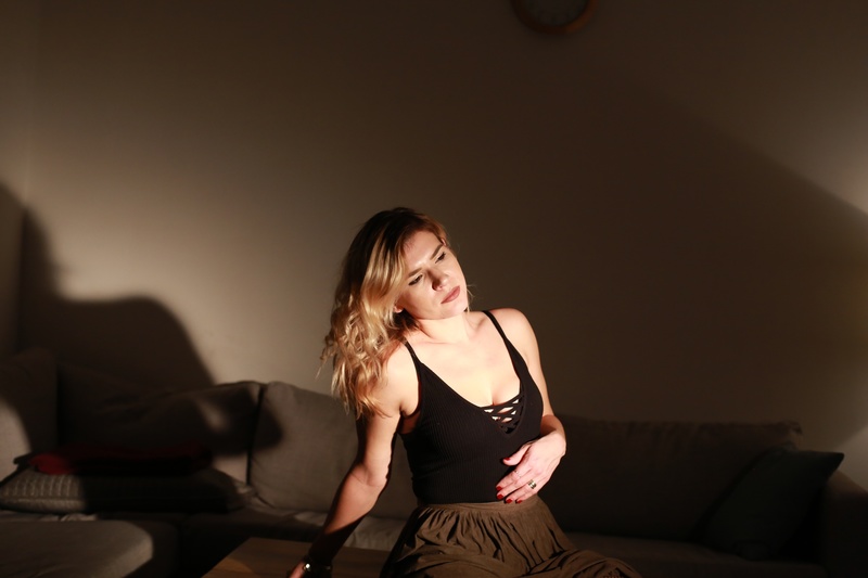 Female model photo shoot of Hannah Benfield in New York City
