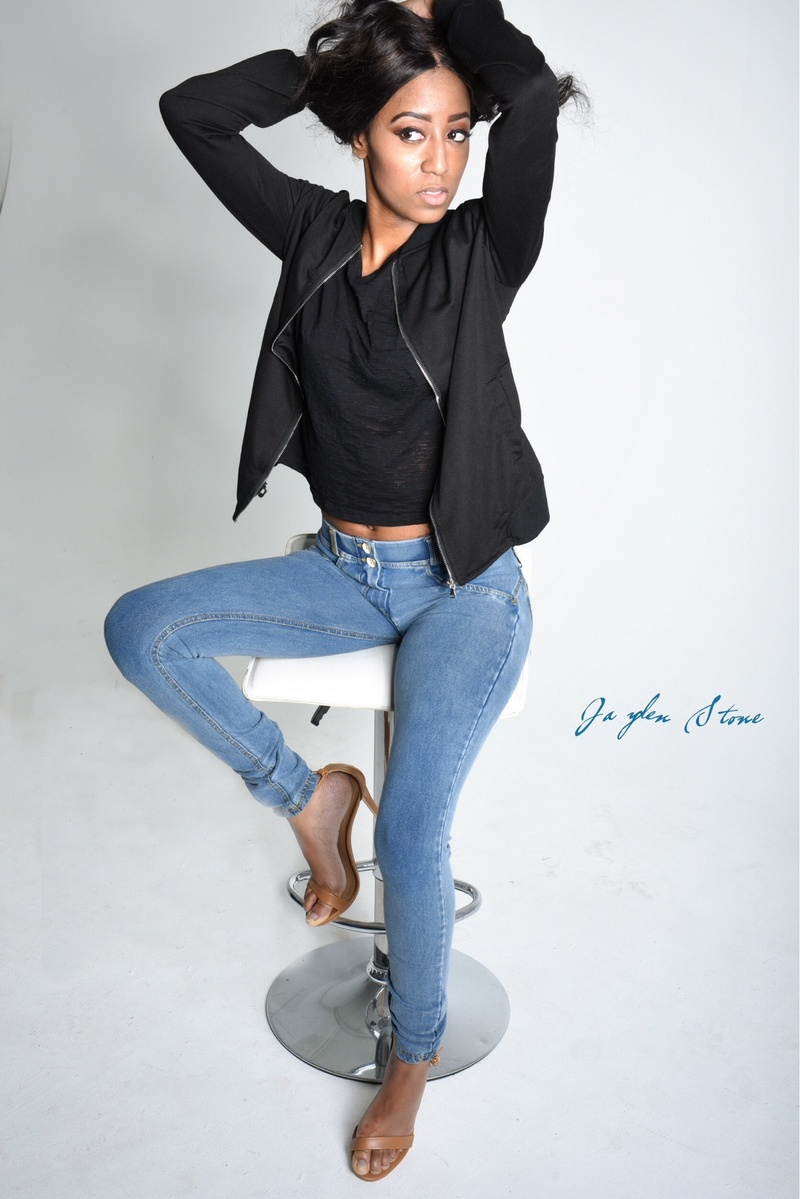Female model photo shoot of Kyra_Janae