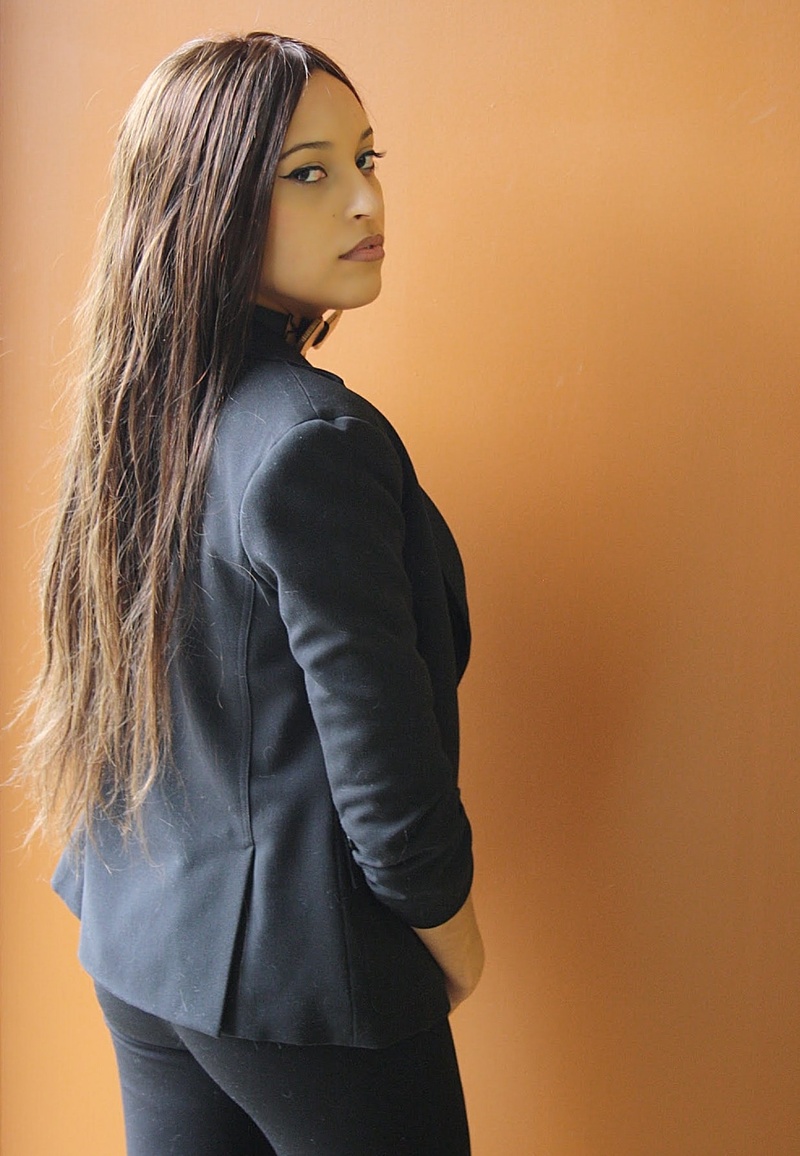 Female model photo shoot of Marissa raynsford by Cervino in Hamilton