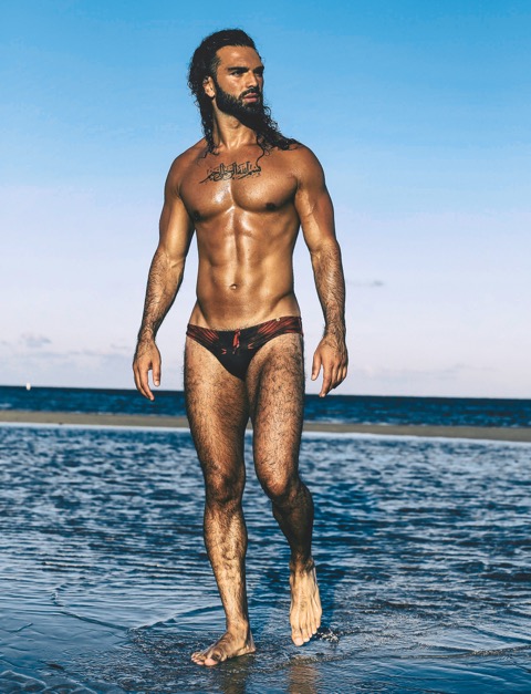 Male model photo shoot of MrZach in Aruba