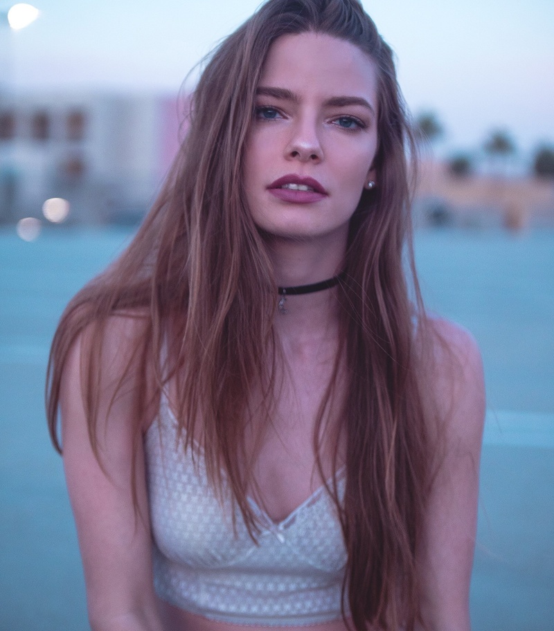 Female model photo shoot of Jess Minter