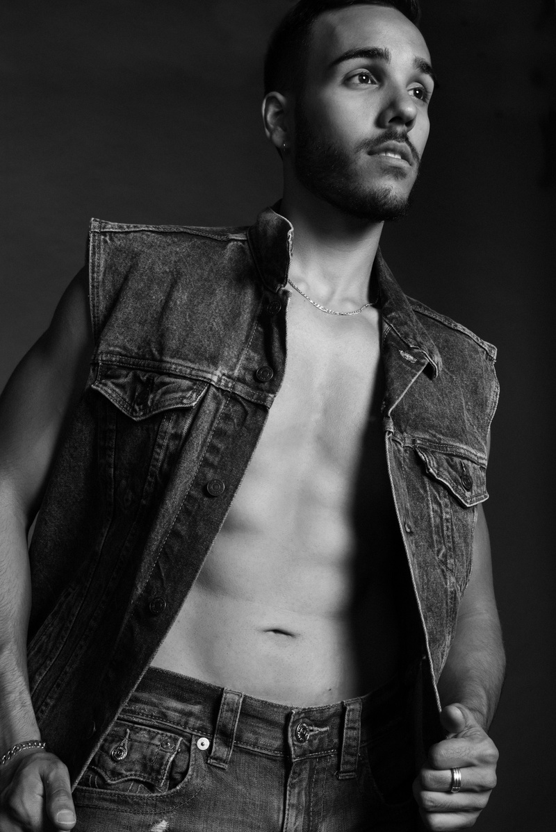 Male model photo shoot of Michaeltheone 