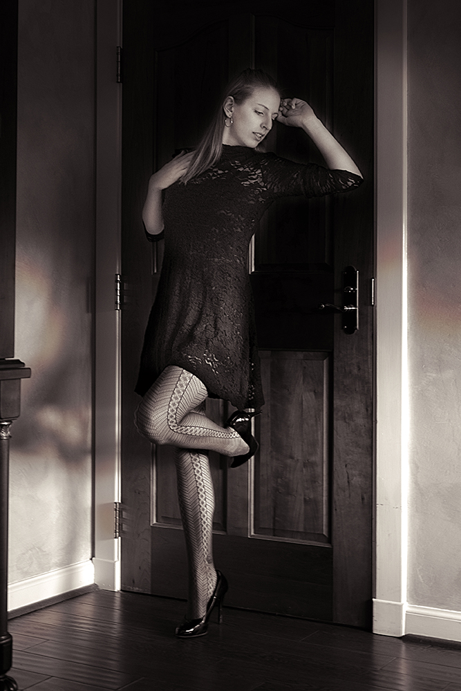 Female model photo shoot of Stella Luceat