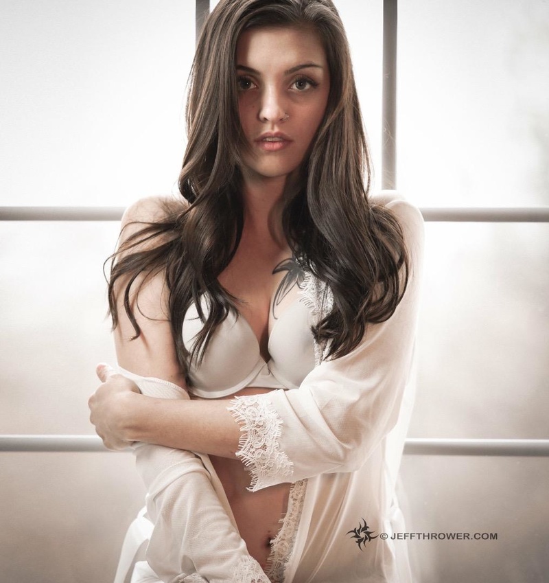 Female model photo shoot of Marissa Banach