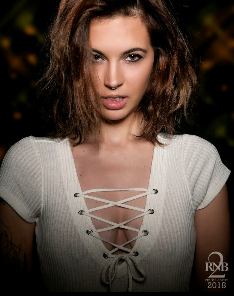 Female model photo shoot of Alieana Renee