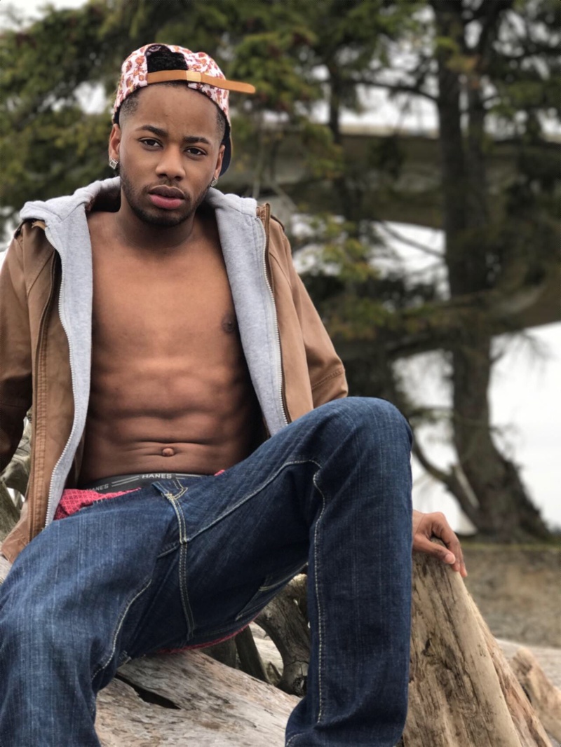 Male model photo shoot of Shaunsthename in American lake