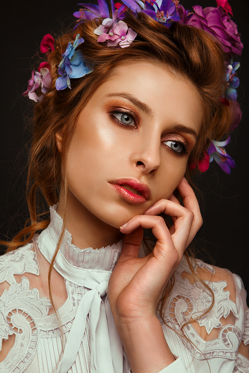 Female model photo shoot of Anastasiia_ by Emilie Granowska