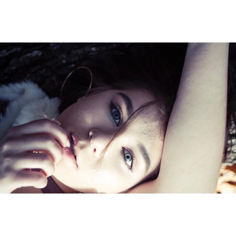 Female model photo shoot of lynnashley