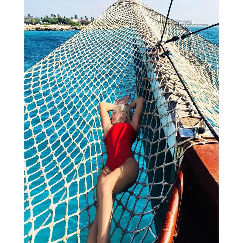 Female model photo shoot of Lyssie B in Aruba