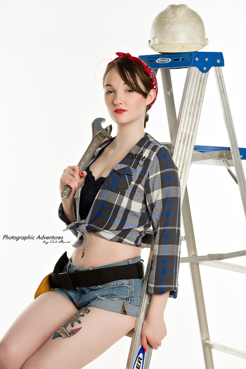 Female model photo shoot of JenniferLynneModels