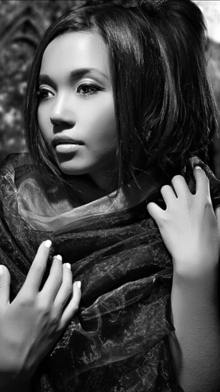 Female model photo shoot of Maiya M