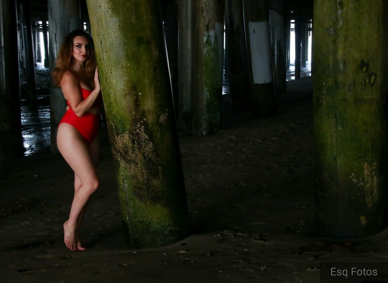 Male model photo shoot of Esq Fotos in Santa Monica Pier