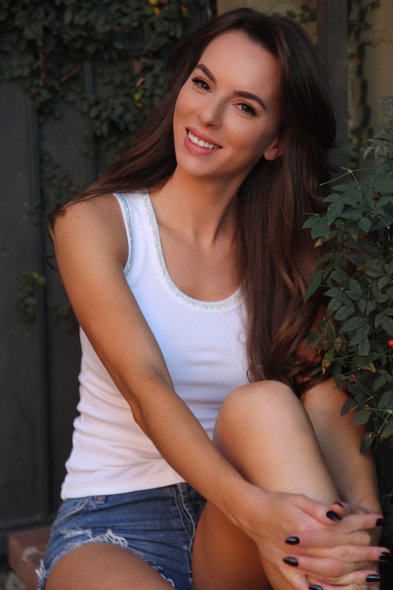 Female model photo shoot of Mariaandreeva24 in Los Angeles
