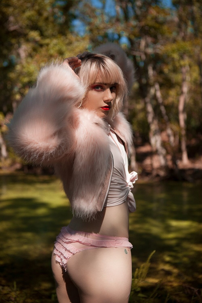 Female model photo shoot of hankydarling in new orleans