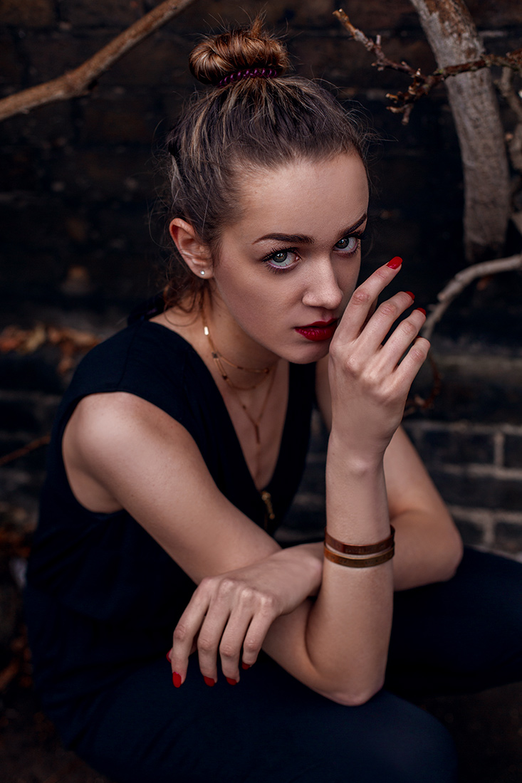 Female model photo shoot of Unwerth in Windsor