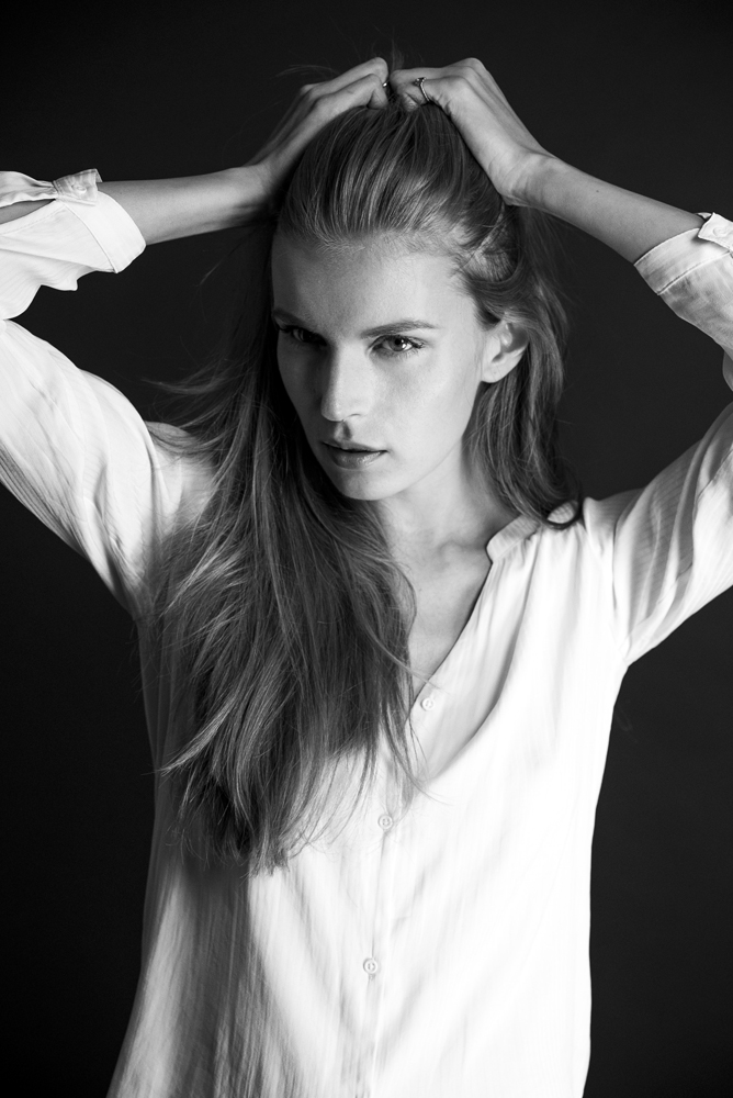 Female model photo shoot of Irina Sali