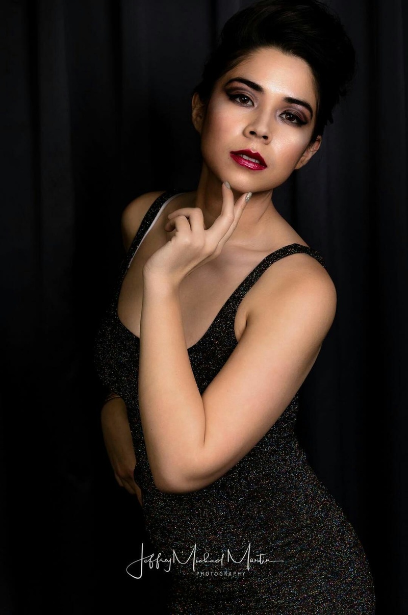 Female model photo shoot of Clara Bella
