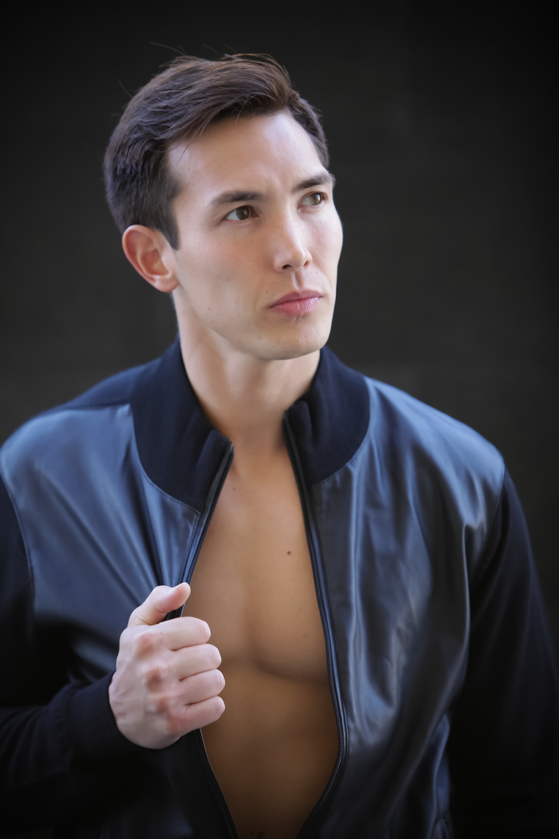 Male model photo shoot of eddiebohl