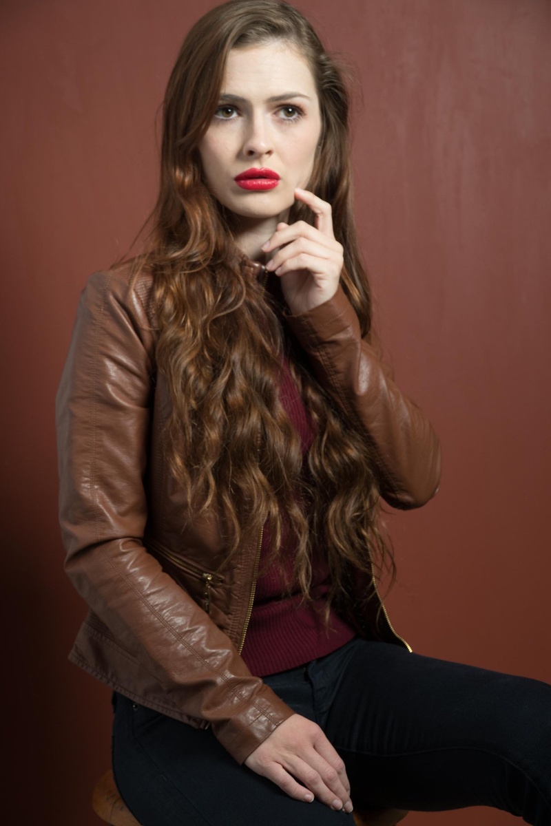 Female model photo shoot of Kassandra_argote_artist in Daly City, CA