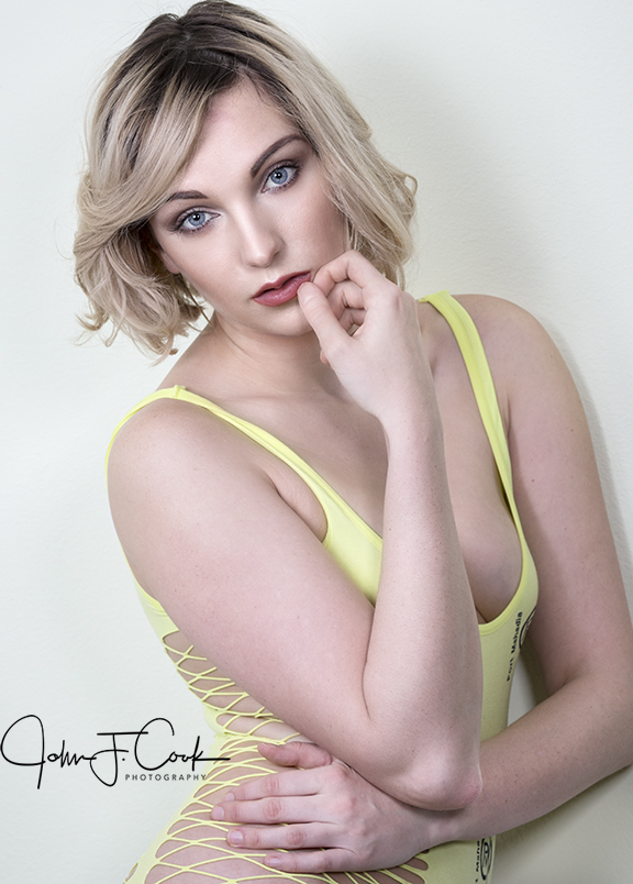 Female model photo shoot of Chelsey Nicole in Orlando, FL