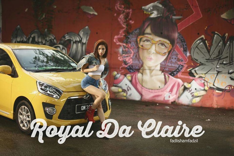 Female model photo shoot of Royal Da Claire