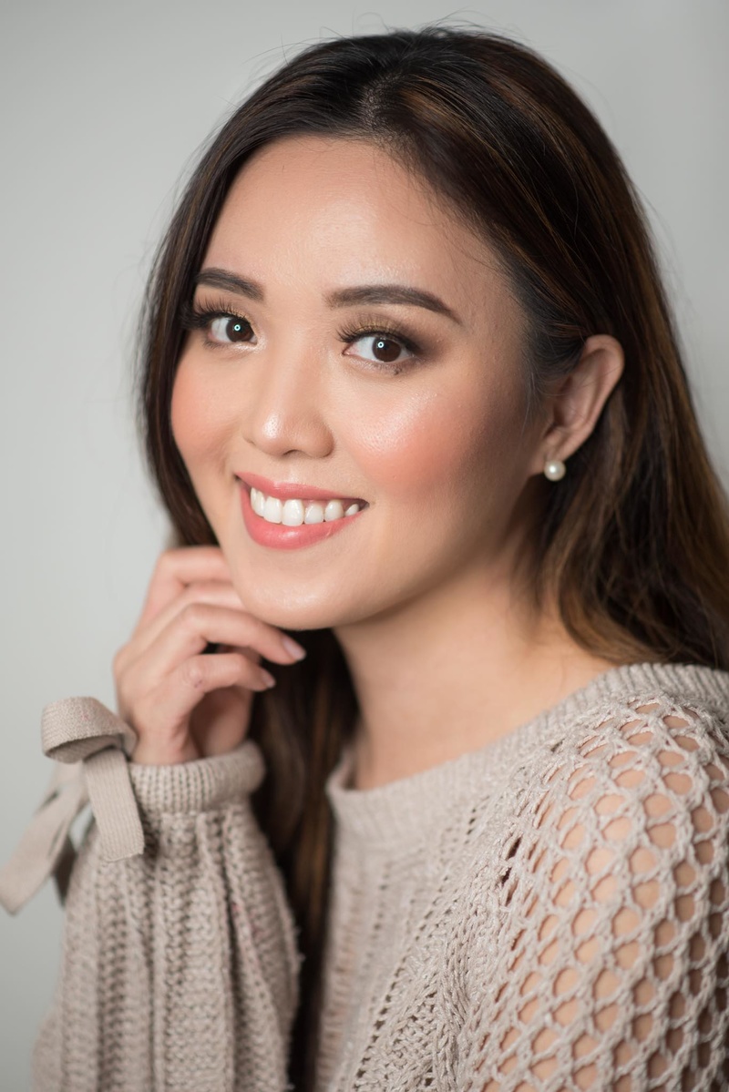 Female model photo shoot of Uyen Ngo