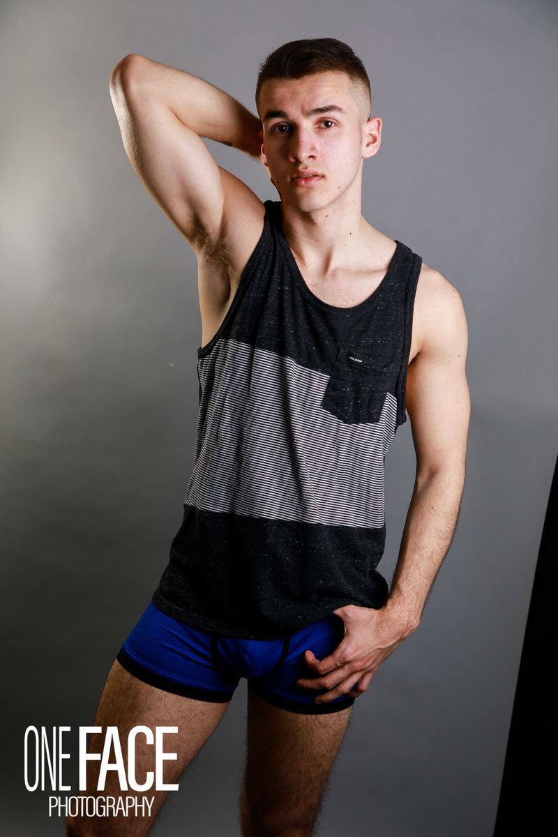 Male model photo shoot of Ashtxn