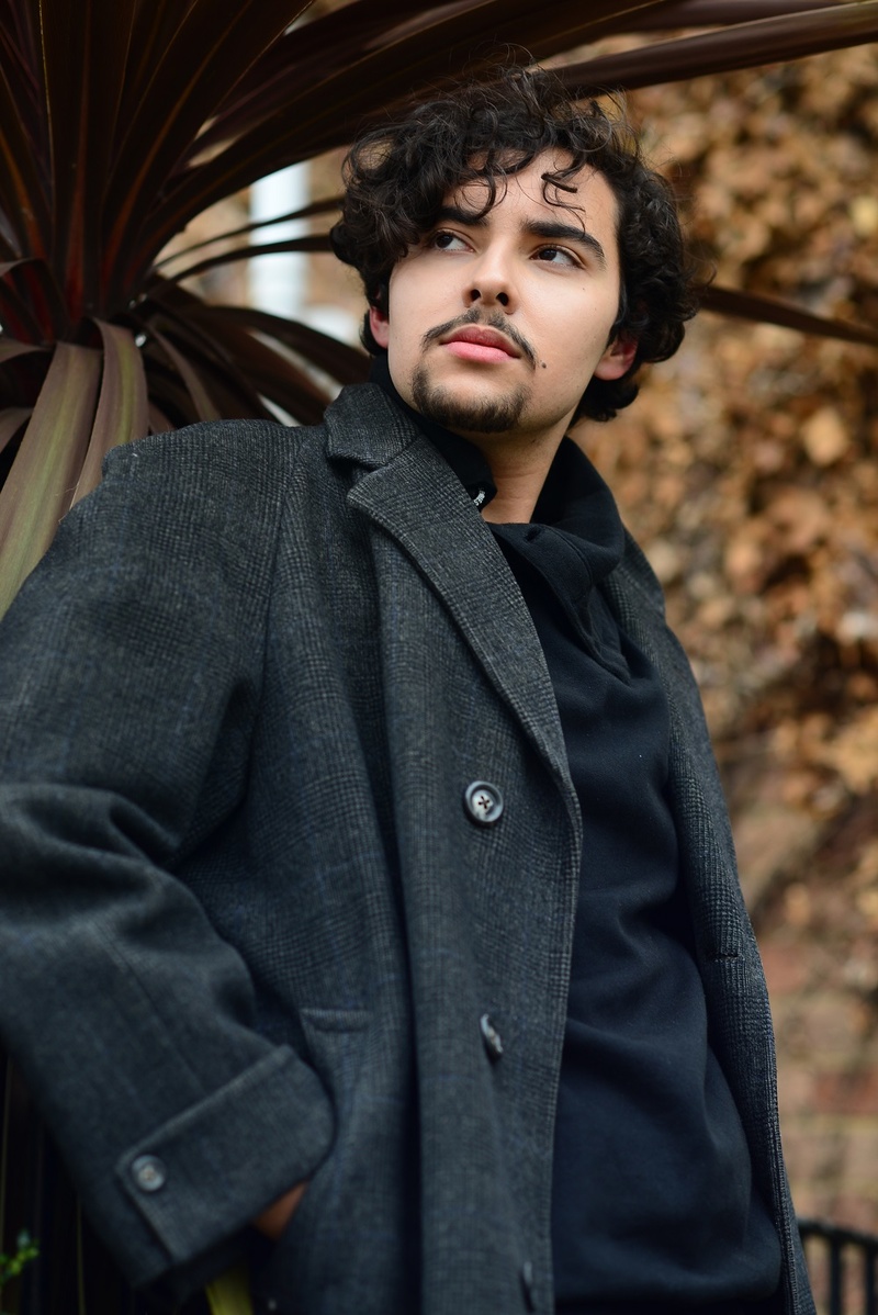 Male model photo shoot of Leonardo Buesst in London