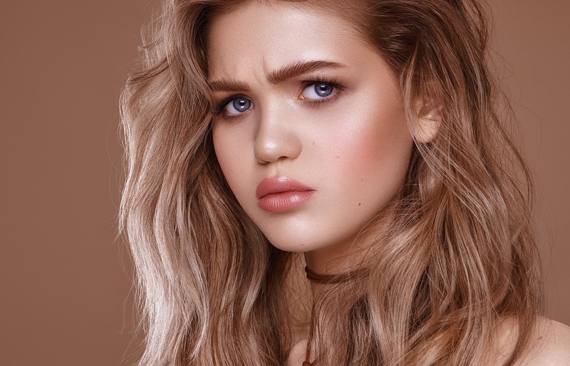 Female model photo shoot of Ksenia_Yar