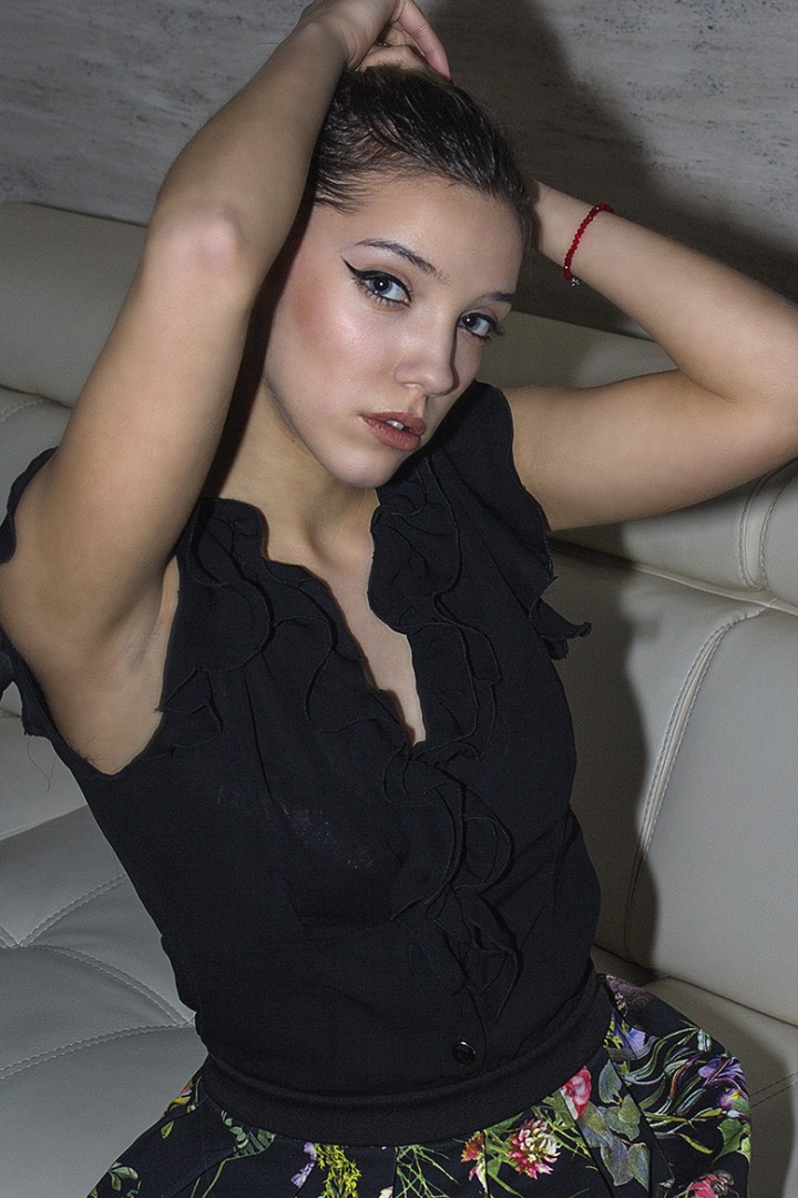 Female model photo shoot of Sanja53