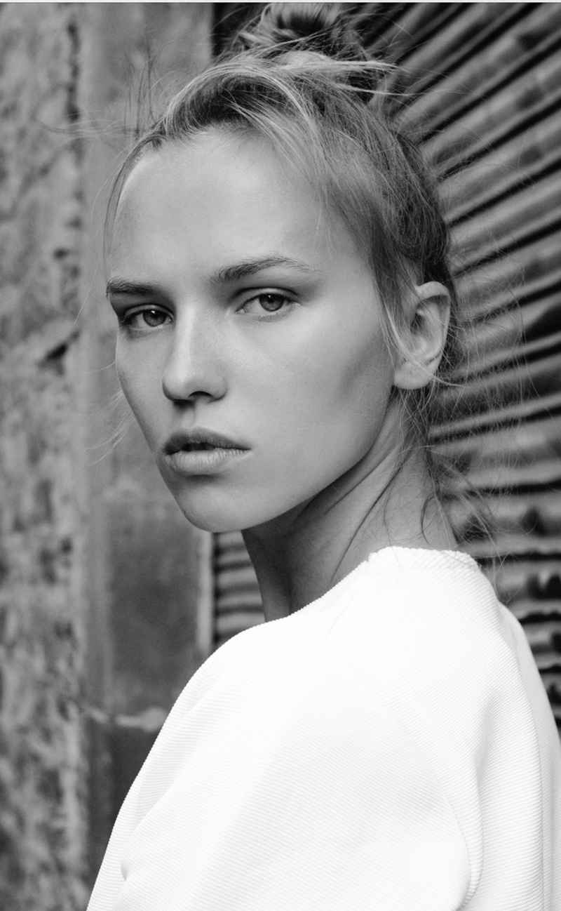 Female model photo shoot of OlgaShkurenko