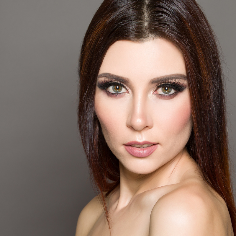 Female model photo shoot of Venny Askinazi