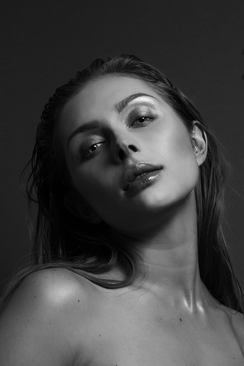 Female model photo shoot of Daria Khorosheva in Amsterdam