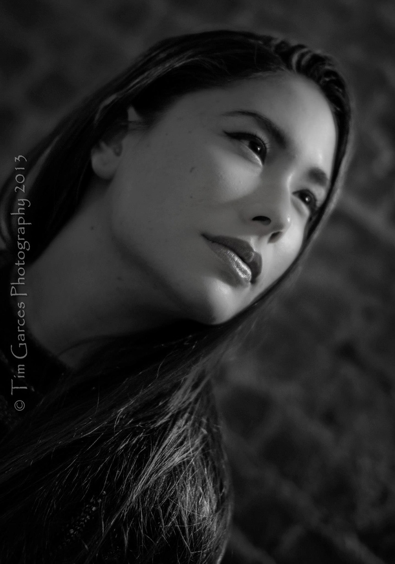 Female model photo shoot of Augustina 