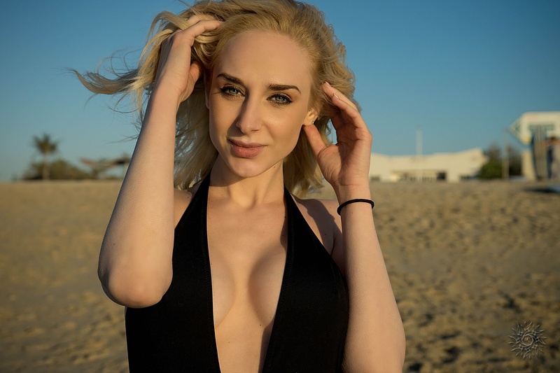 Female model photo shoot of Eva Kari
