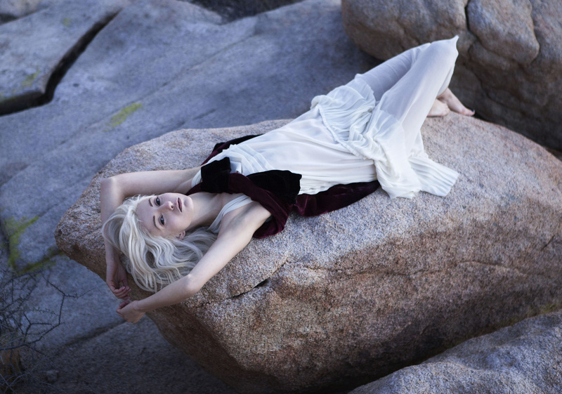 Female model photo shoot of Samantha Hylla