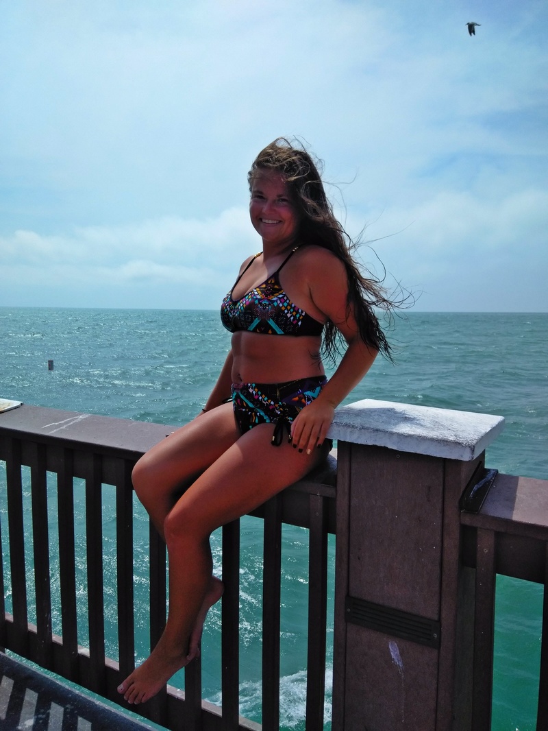 Female model photo shoot of Tonya Marie Huff in Clearwater Florida
