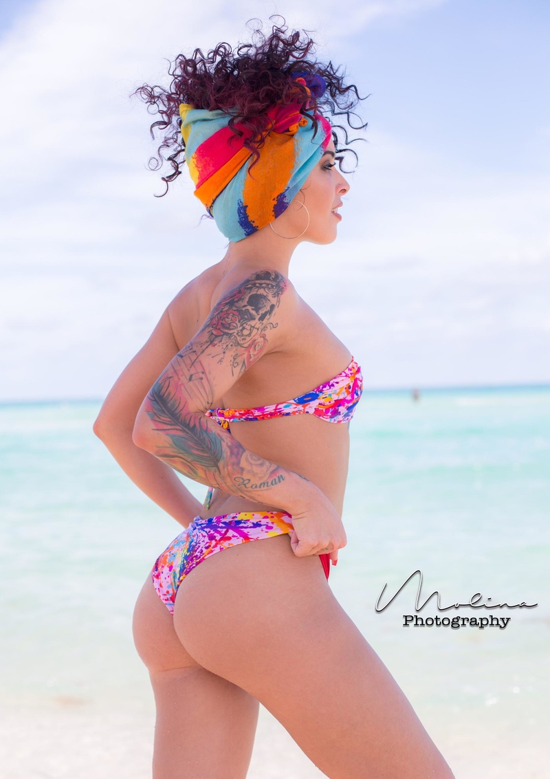 Female model photo shoot of NatalieHeartXx in Miami Florida