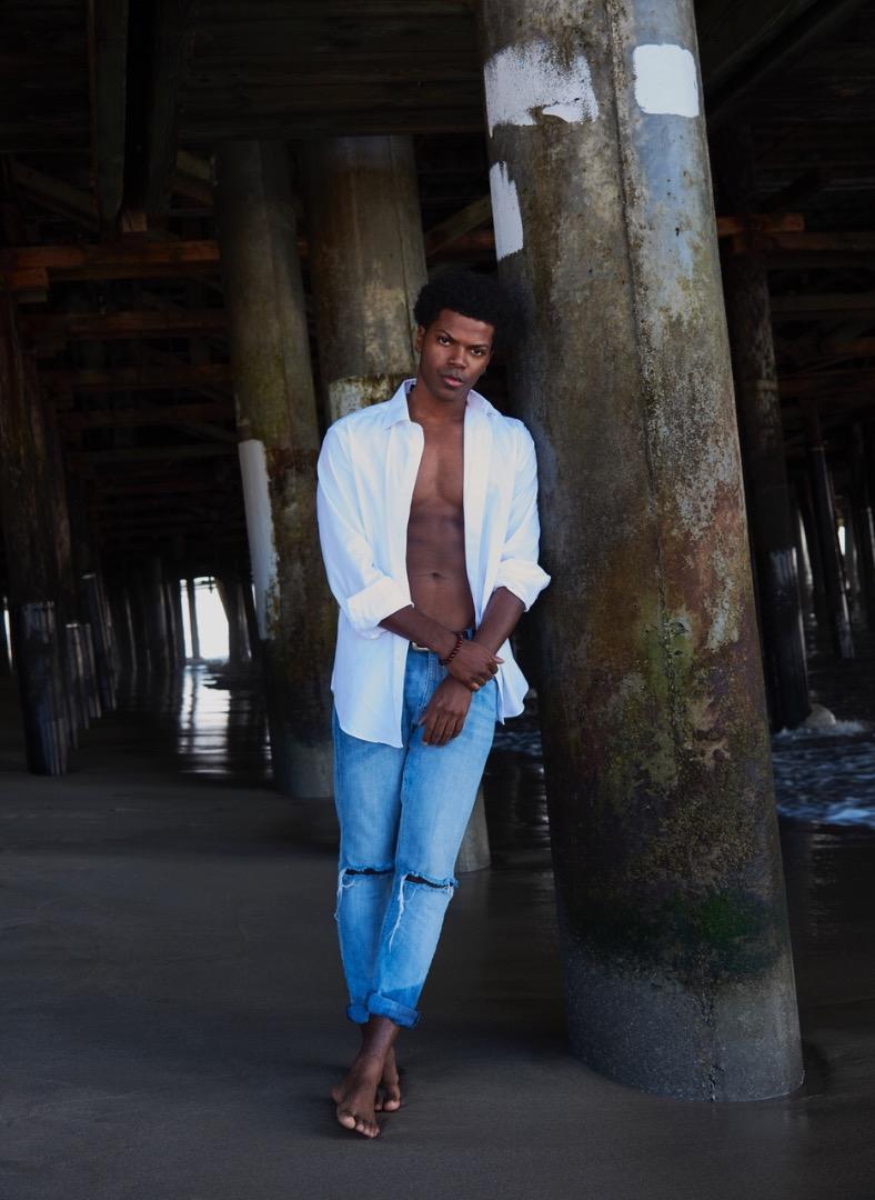 Male model photo shoot of Ron Wash