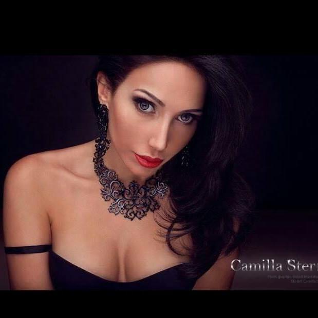 Female model photo shoot of CamillaStern