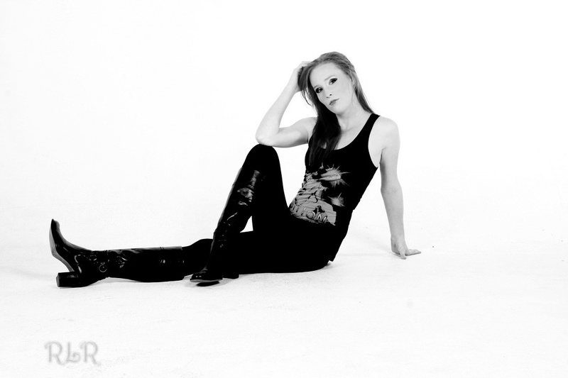 Female model photo shoot of LaurenBB