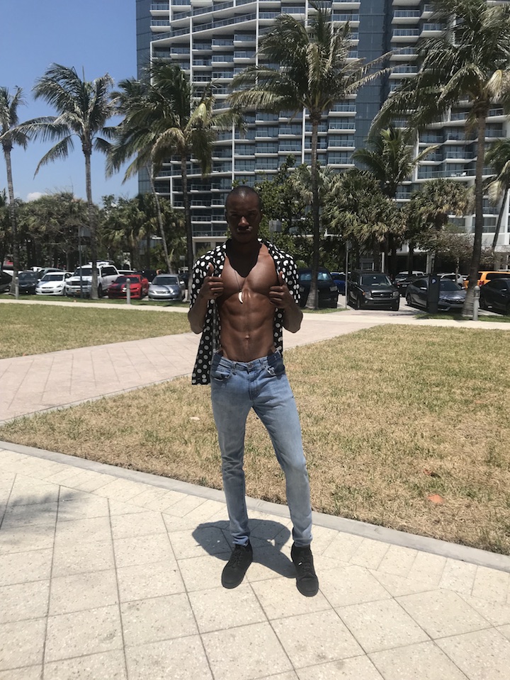 Male model photo shoot of Keinneth in Miami Beach, FL
