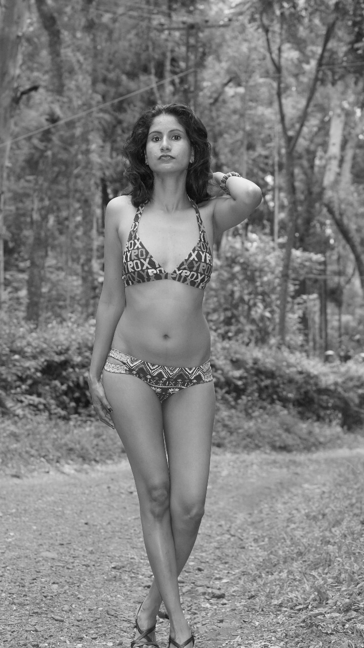 Female model photo shoot of Sheetal