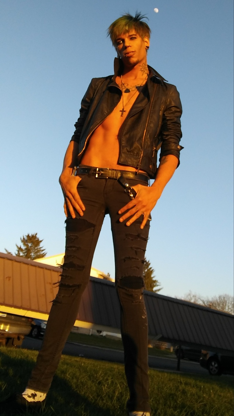Male model photo shoot of Jay 10k in Lansing