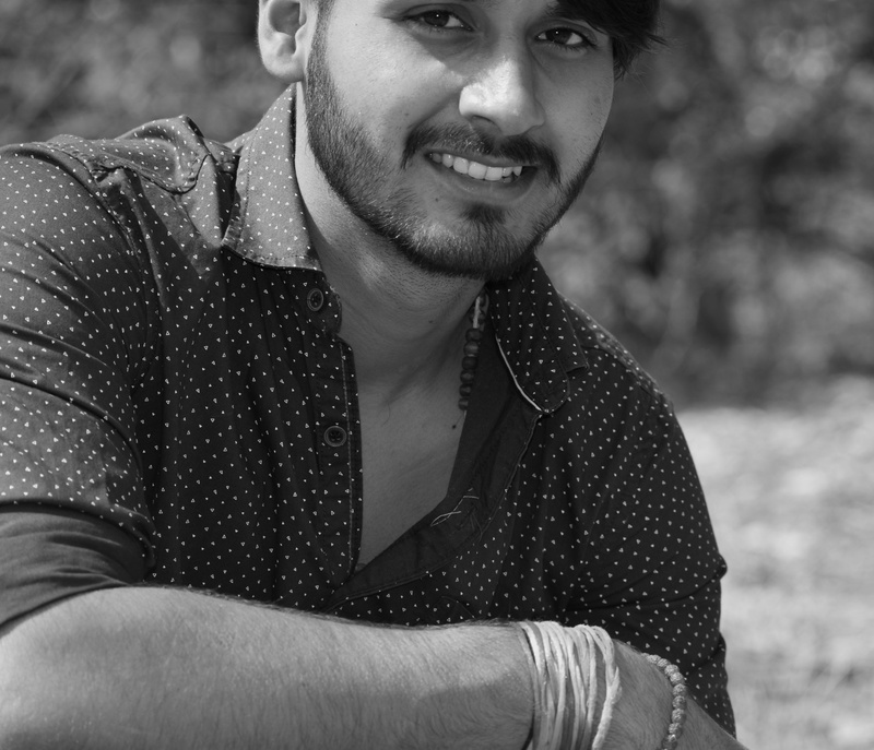 Male model photo shoot of Prashant shukla