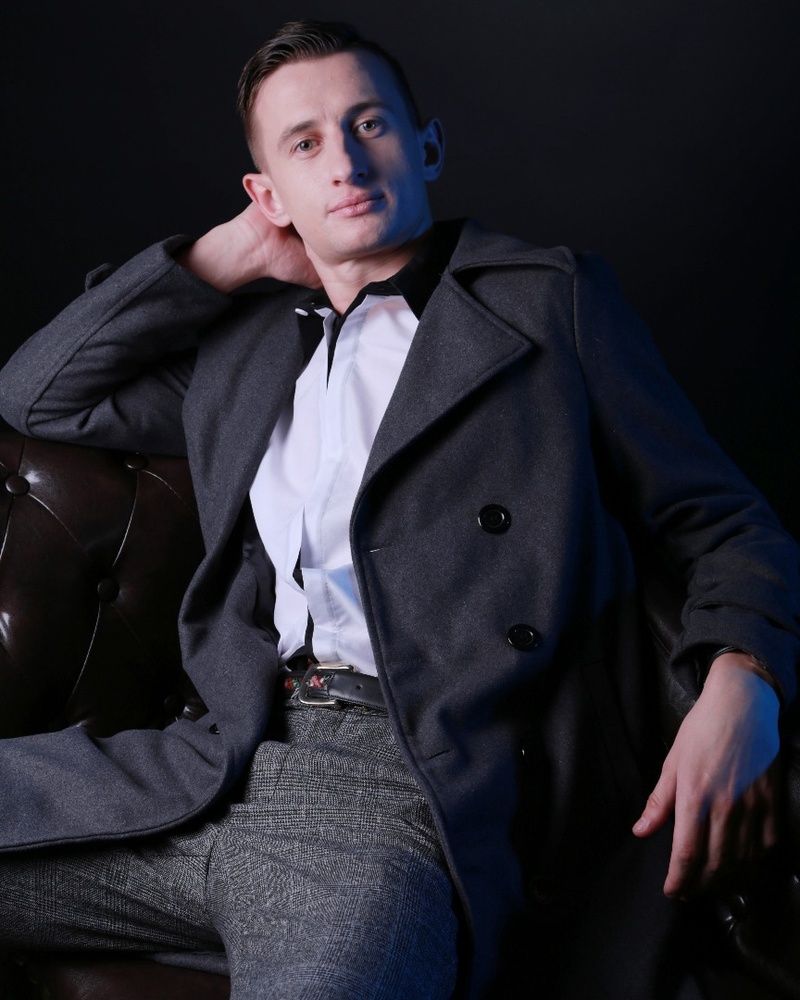 Male model photo shoot of Einoras
