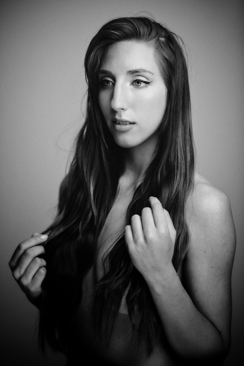 Female model photo shoot of Astoria1