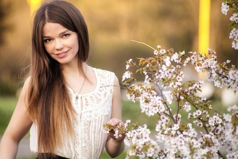 Female model photo shoot of Ekaterina Kotenova