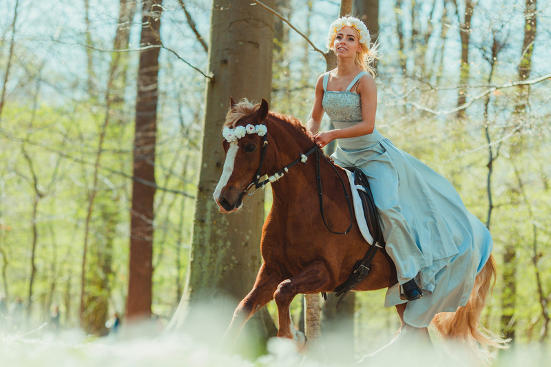 Female model photo shoot of GegenWind