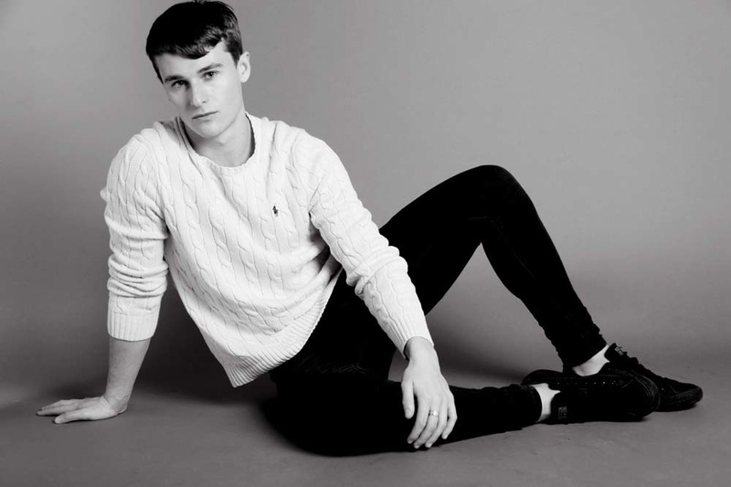 Male model photo shoot of Liam Hardey